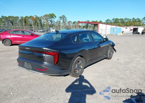 2025 Kia K4 Lxs z USA, uszkodzony, nr VIN 3KPFT4DE0SE016062